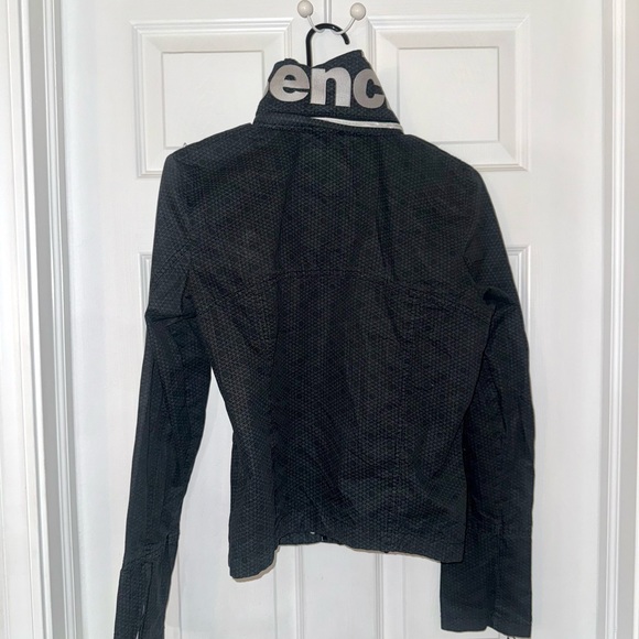 Black Bench Jacket - Picture 2 of 7